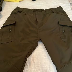Light-weight tactical pants